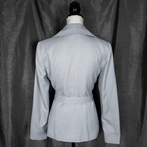Isabella Light Gray Suit Shawl Collar Belted Jacket & Straight Leg Pants Size 8 - Picture 4 of 7